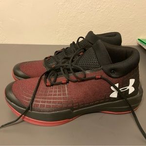 Under Armour mens NXT Basketball Shoes: brand new